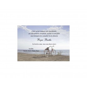 carte remerciements de condoléances, en vélo le cycliste admirant la mer
