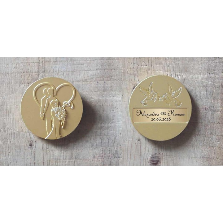 Médaille de noces d'Or des mariés  mariage gravure au dos se trouve 2 colombes