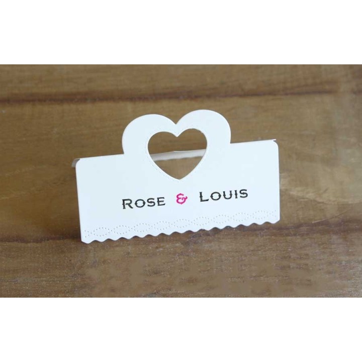 MARQUE PLAQUE DECOUPE EN COEUR, basse en dentelle
modèle banc JAIME