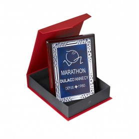 TROPHEE personnalisé  PLAQUE GRAVEE dans son  coffret écrin