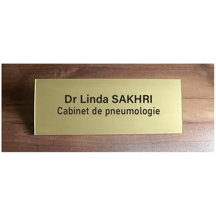 PLAQUE BOITE A LETTRE  PLEXIGLAS  OR 120X40 MM GRAVEE A GRENOBLE