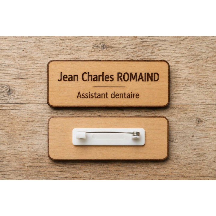 badge en bois qui a du sens élégant, durable et 100% personnalisable.