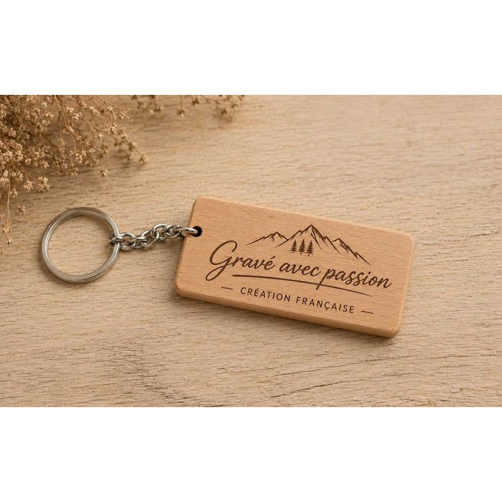 Porte clé en bois de hêtre rectangle, cadeau artisanal écolo. économique gravé a Grenoble