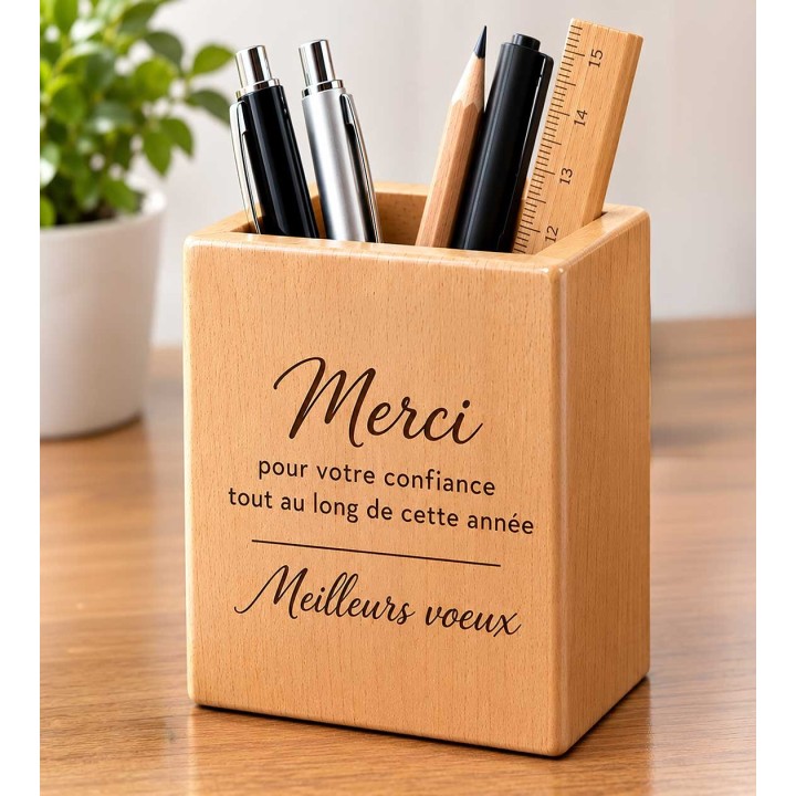POT A CRAYON EN BOIS DE HETRE GRAVE MEILLEURS VOEUX CADEAU CLIENTS