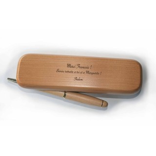 coffret et stylo bille en bois de hêtre gravé