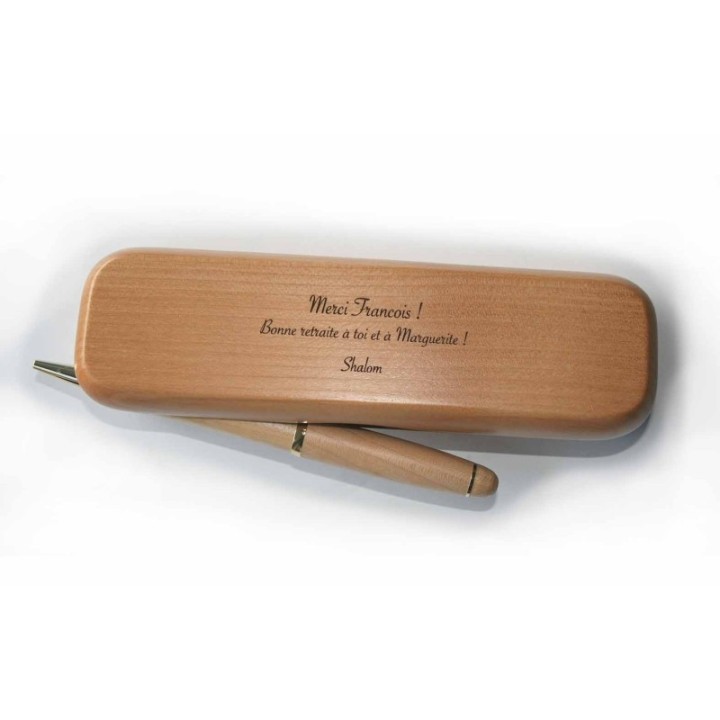 coffret et stylo bille en bois de hêtre gravé
