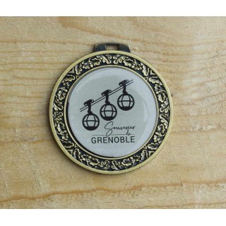 Médaille dôme  résine luxe personnalise 70mm