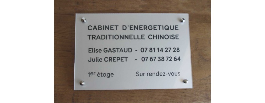plaque en plexiglas gravee, plaque professionnelle, Made in Françe